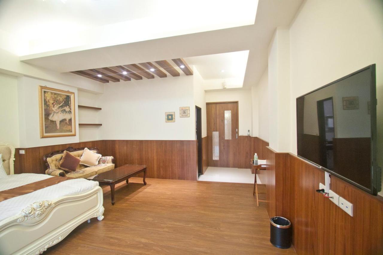 Mrs. Zhuang Homestay Hualien City Exterior photo